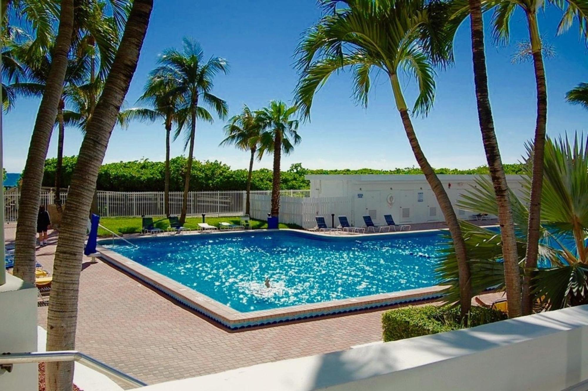 Directly On The Beach With Pool & Ocean View 迈阿密海滩 外观 照片