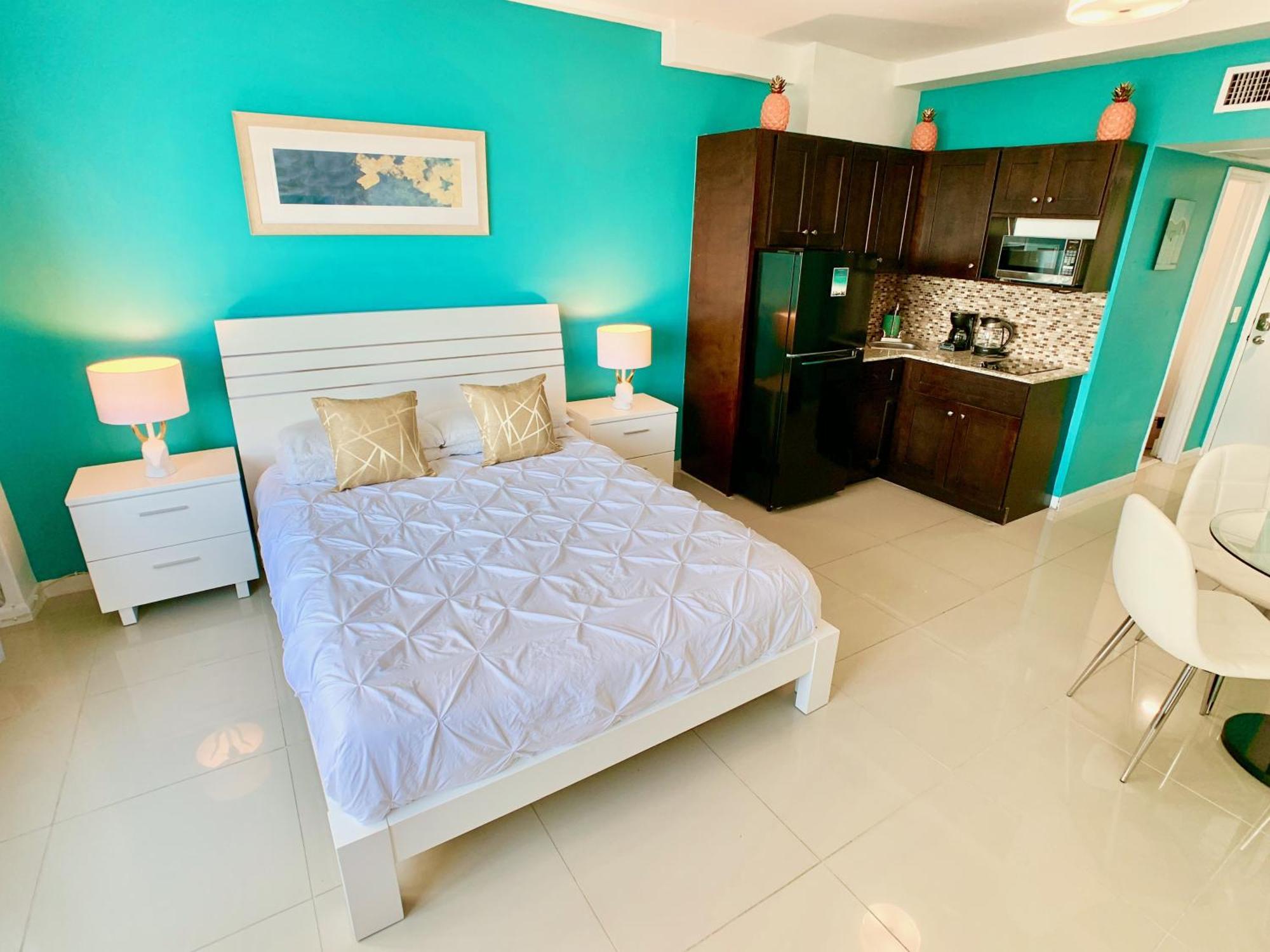 Directly On The Beach With Pool & Ocean View 迈阿密海滩 外观 照片